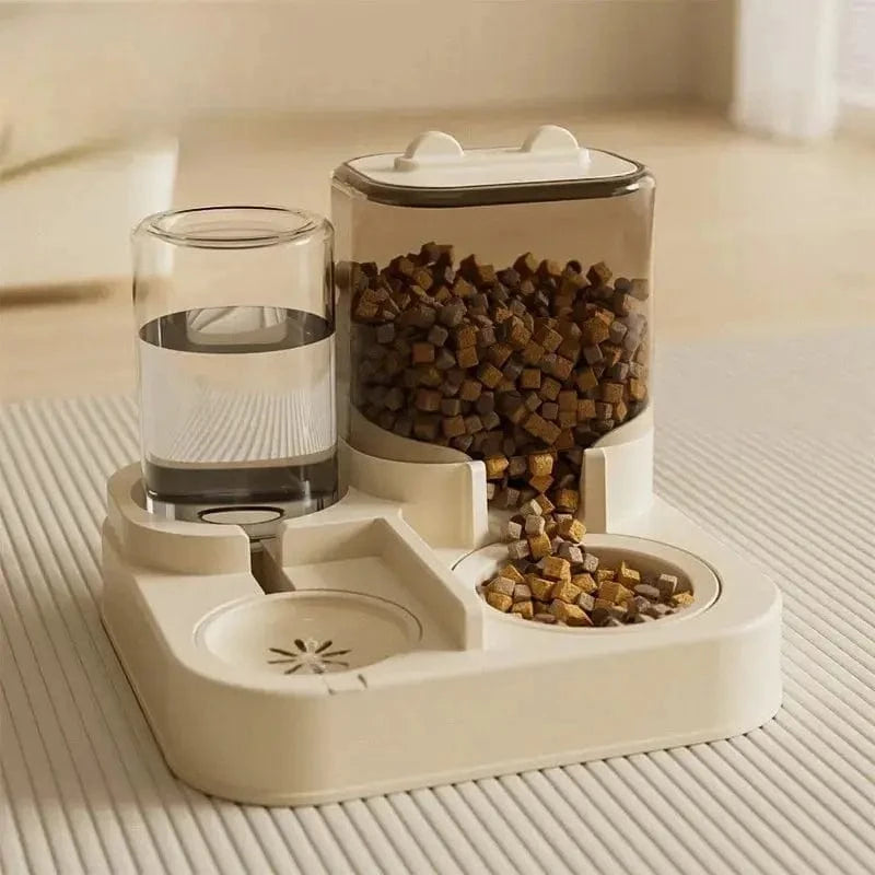 distributeur croquettes et eau pour chat
