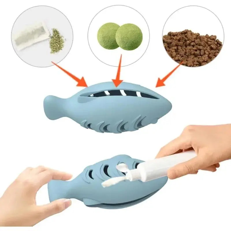 jouet pour chat au repas
